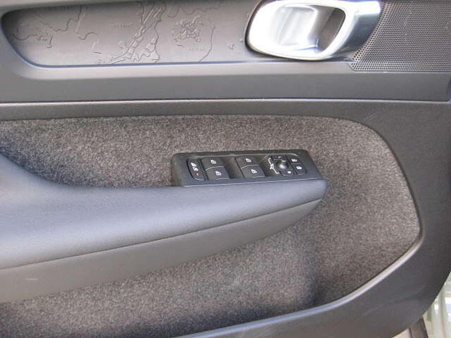 Volvo C40 Recharge PLUS - 2025 - Joinsteer - #7