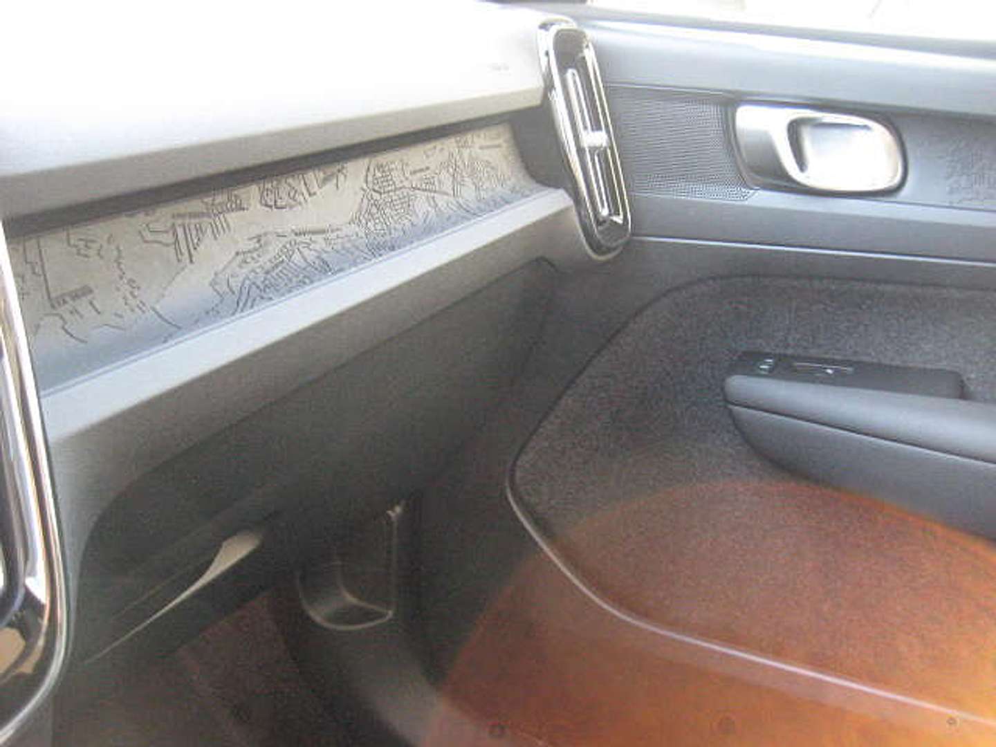 Volvo C40 Recharge PLUS - 2025 - Joinsteer - #11