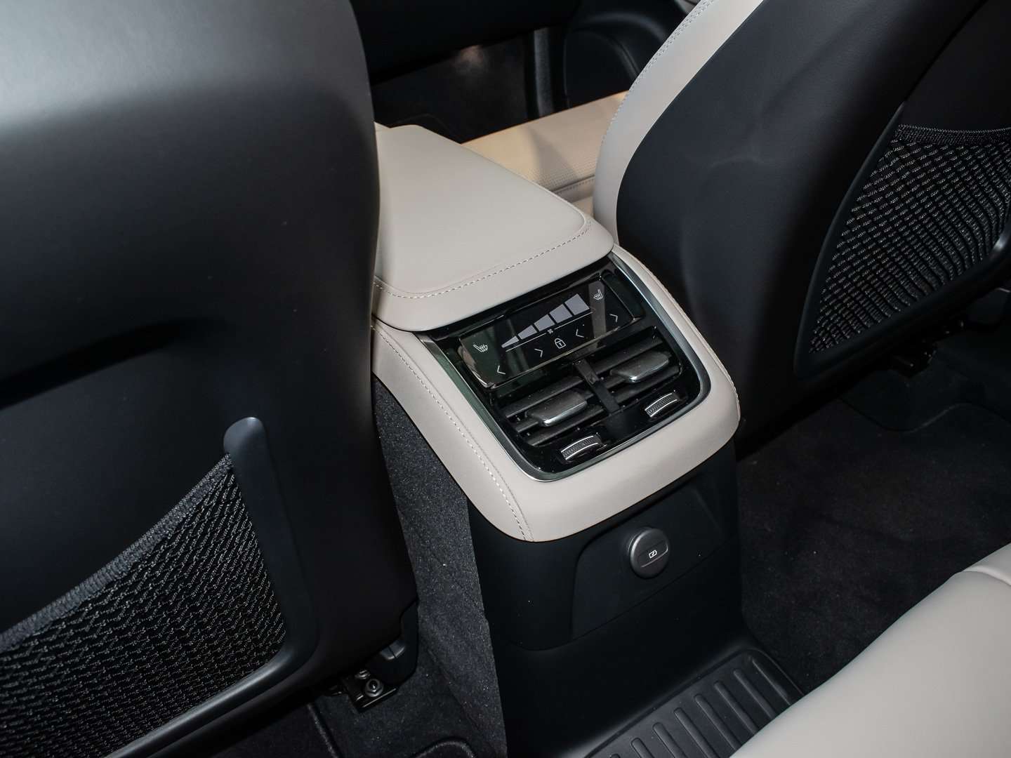 Volvo XC90 T8 Recharge Ultimate - 2025 - Joinsteer - #18