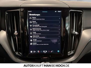 Volvo XC60 B4 Core — photo 32