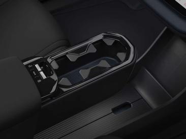 Volvo EX30 Plus — photo 15
