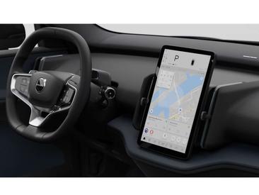 Volvo EX30 Plus — photo 16