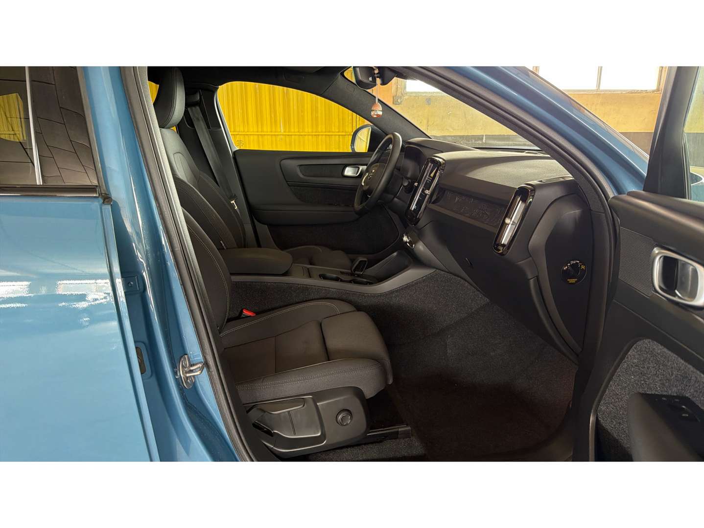 Volvo C40 Recharge Core - 2025 - Joinsteer - #43