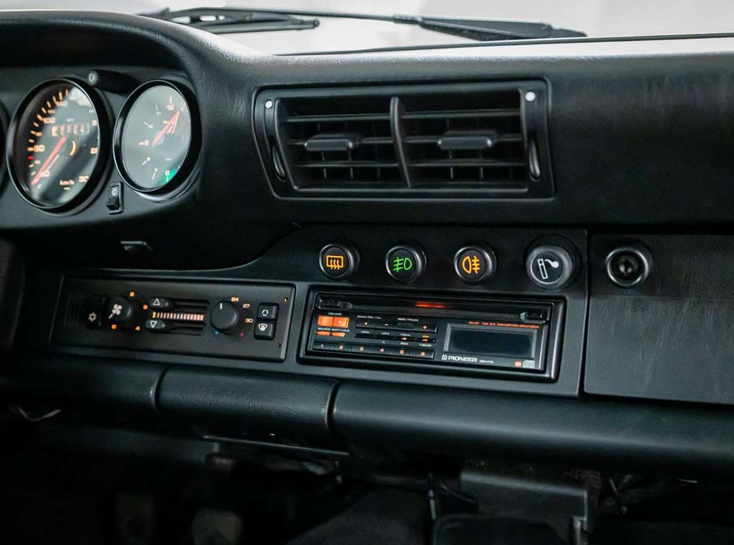 Porsche 964 CARRERA 4 - 1991 - Joinsteer - #11