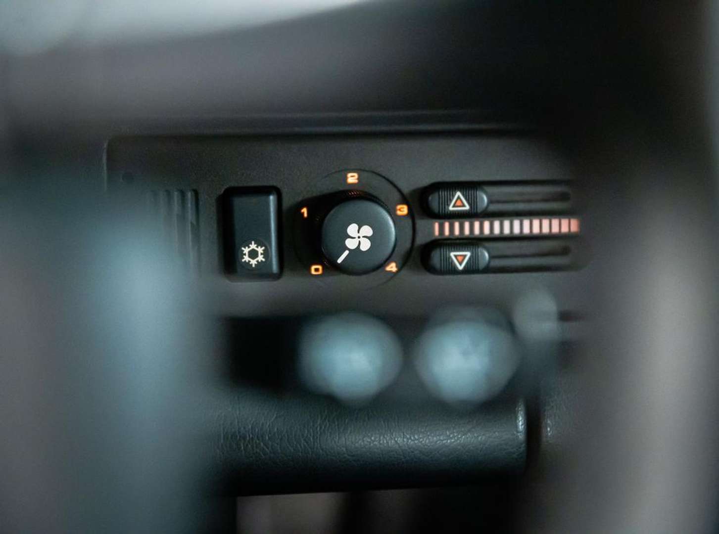 Porsche 964 CARRERA 4 - 1991 - Joinsteer - #18