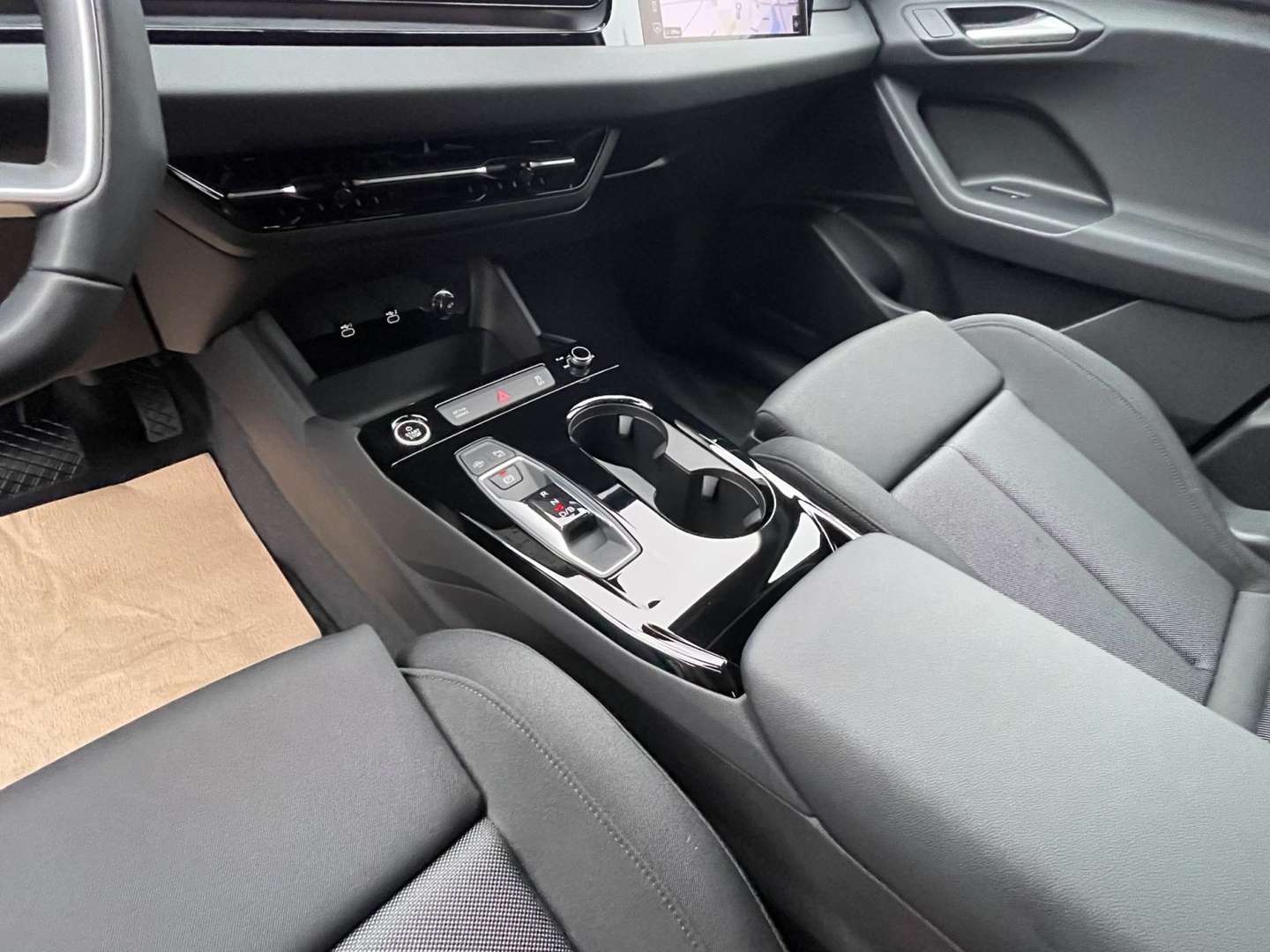 Audi Q6 E-tron - 2025 - Joinsteer - #13