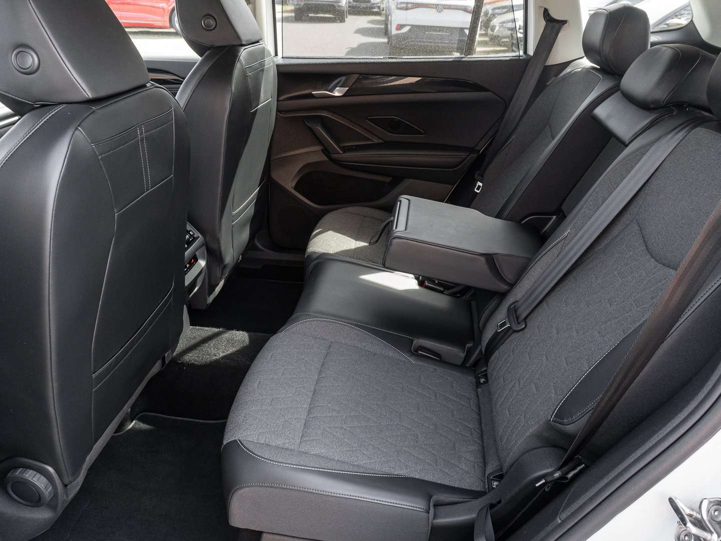 Volkswagen Tayron TDI Life - 2025 - Joinsteer - #15