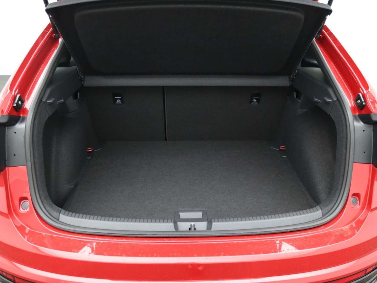 Volkswagen Taigo R-Line - 2025 - Joinsteer - #10