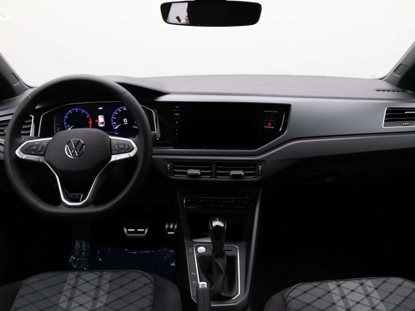 Volkswagen Taigo R-Line - 2025 - Joinsteer - #11