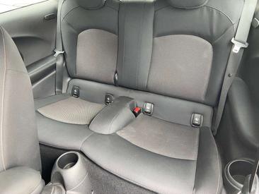 Mini Cooper — photo 9