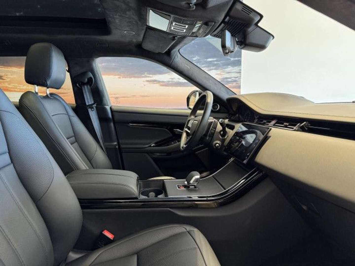 Land Rover Range Rover Evoque D200 Autobio. BlackPack 21" AHK - 2024 - Joinsteer - #4