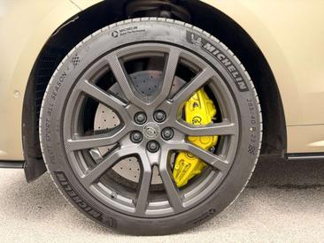 Land Rover Range Rover Sport SV Edition One — photo 9