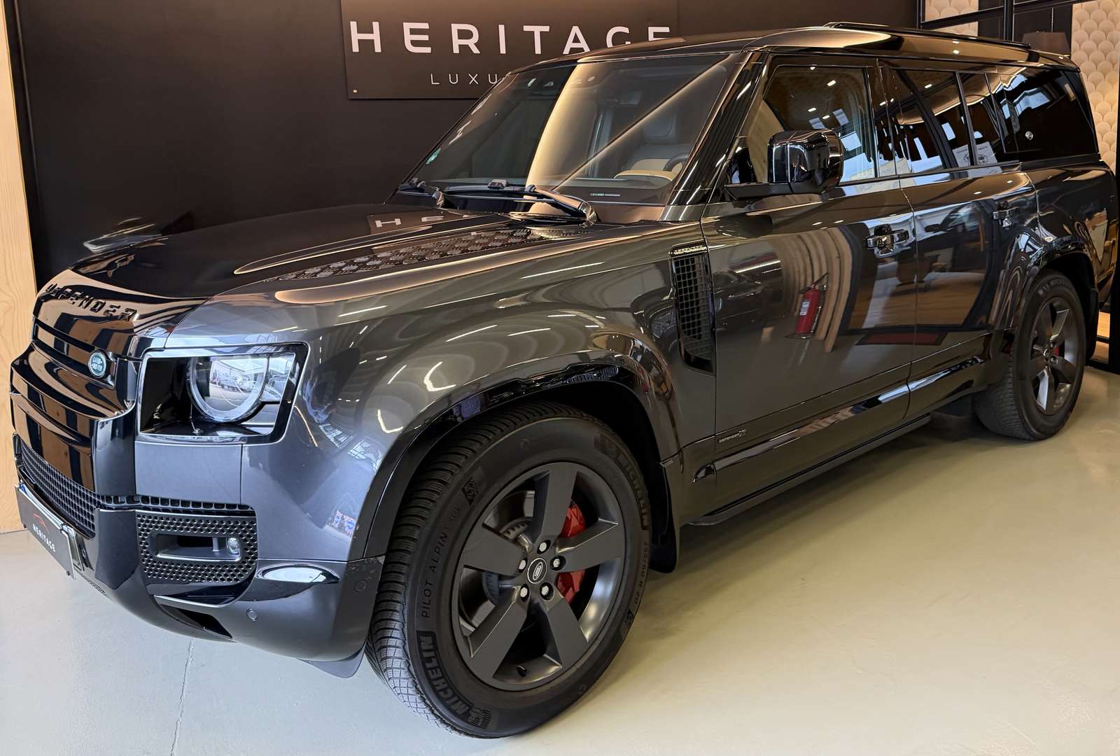 Land Rover Defender 130 Edition Awd 8 Posti 3.0d I6 Mhev 300cv - 2024 - Joinsteer - #3