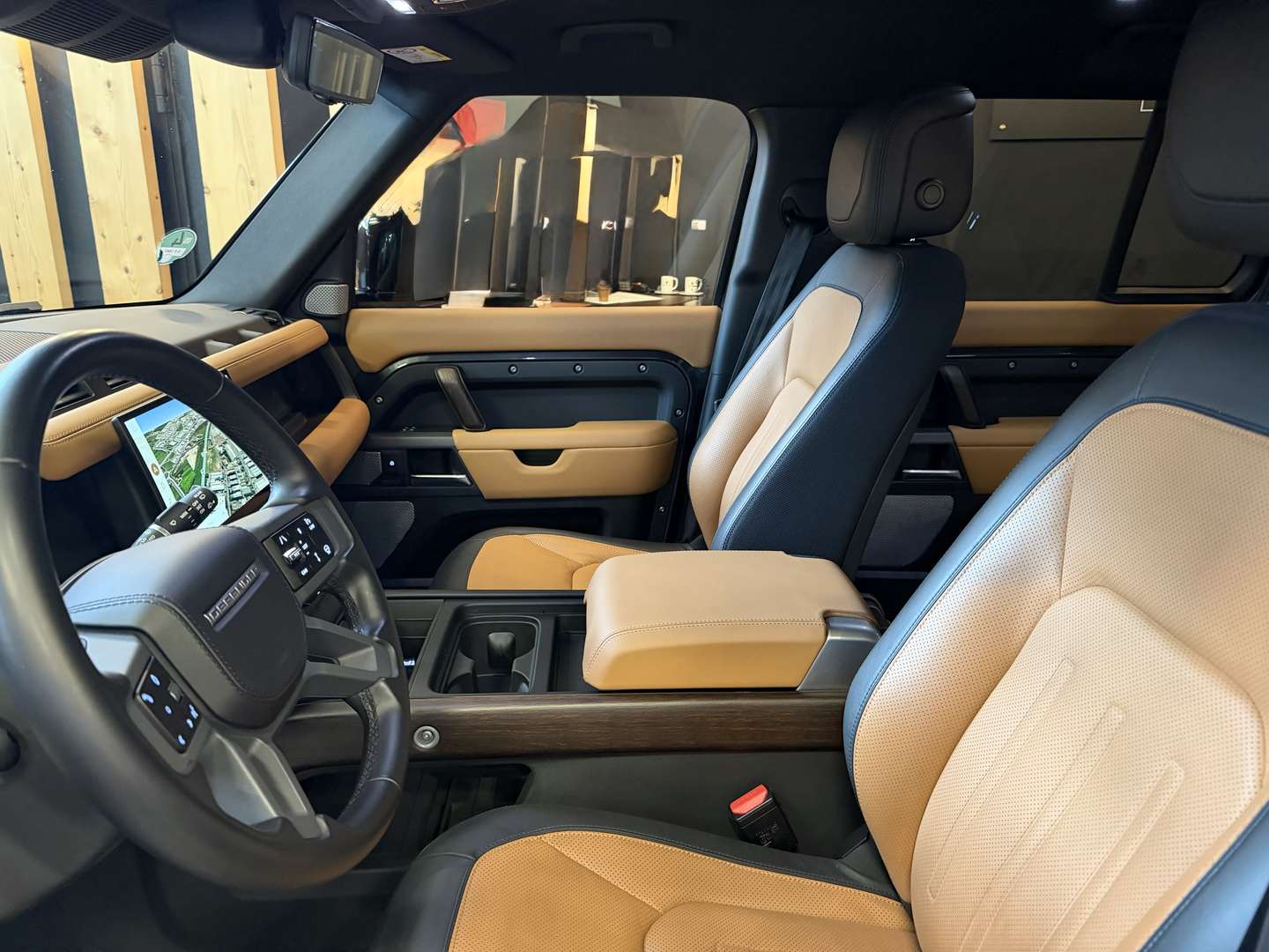 Land Rover Defender 130 Edition Awd 8 Posti 3.0d I6 Mhev 300cv - 2024 - Joinsteer - #10