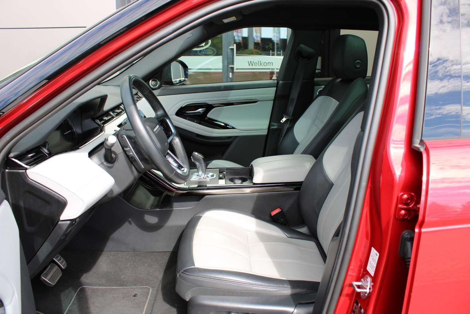 Land Rover Range Rover Evoque R-Dynamic SE | Pano | Cold Climate | Meridia P300e - 2022 - Joinsteer - #26