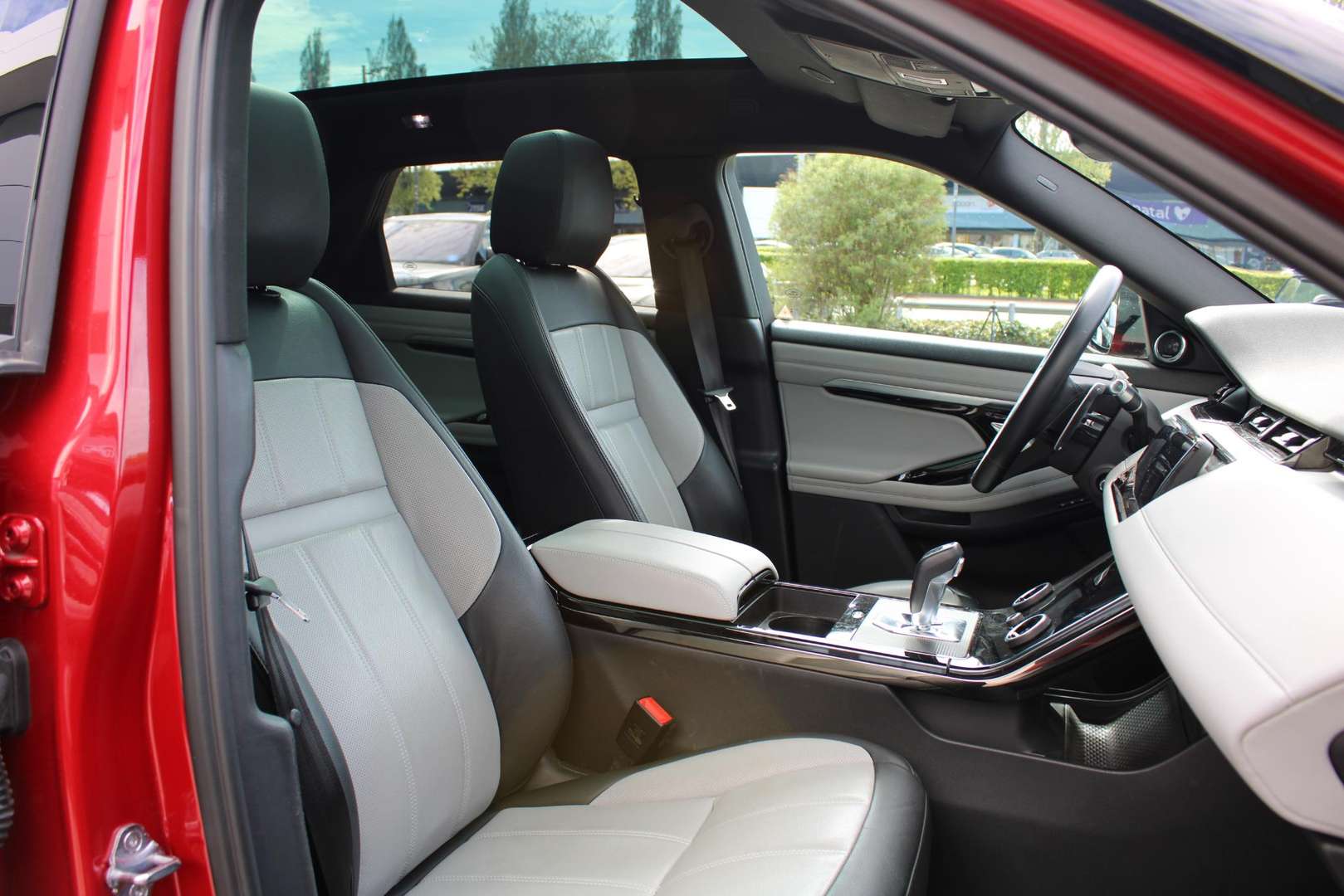 Land Rover Range Rover Evoque R-Dynamic SE | Pano | Cold Climate | Meridia P300e - 2022 - Joinsteer - #33