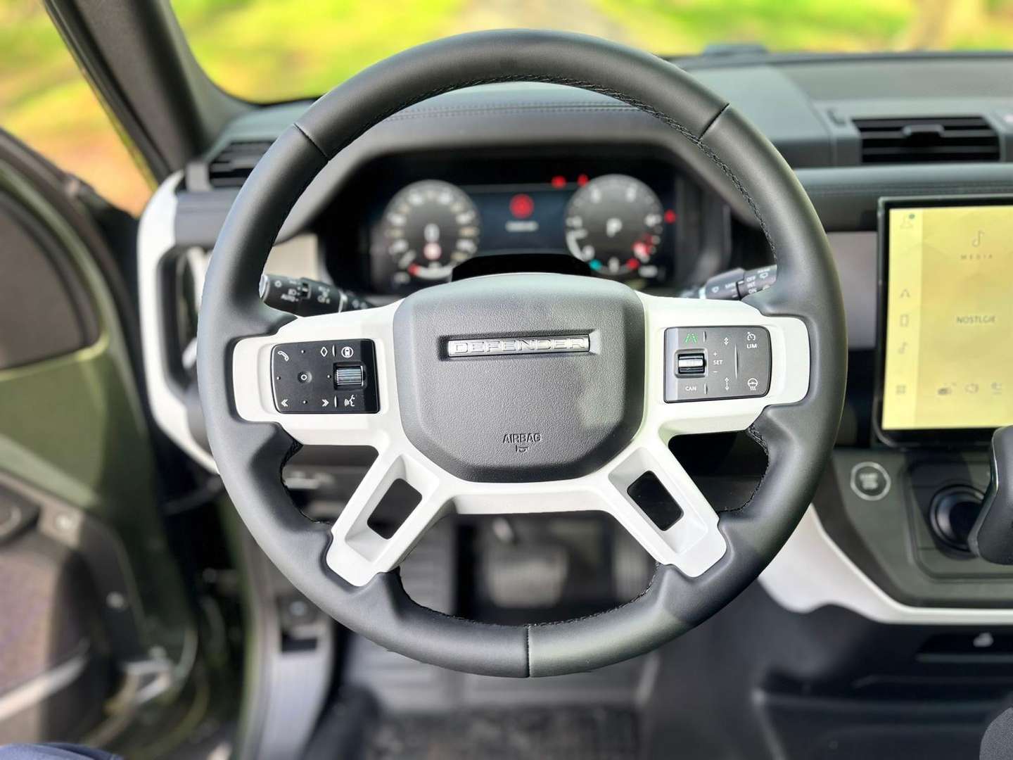 Land Rover Defender 110 3.0 D MHEV D200 - 2026 - Joinsteer - #13