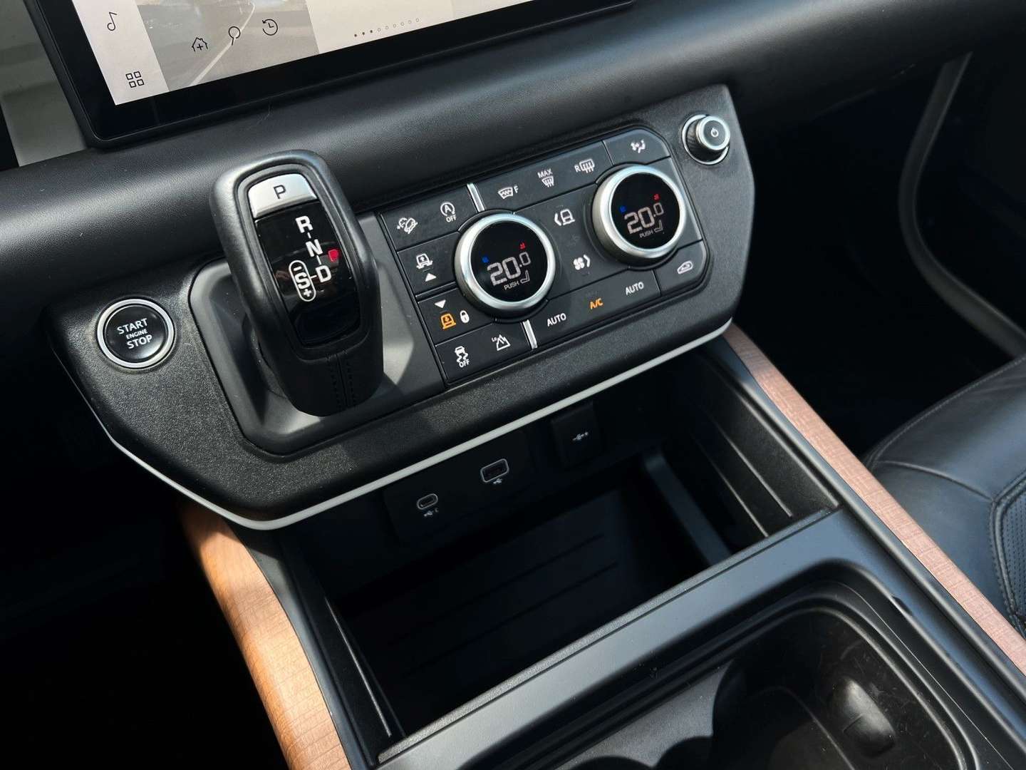 Land Rover Defender 110 HSE D240 - 2020 - Joinsteer - #26