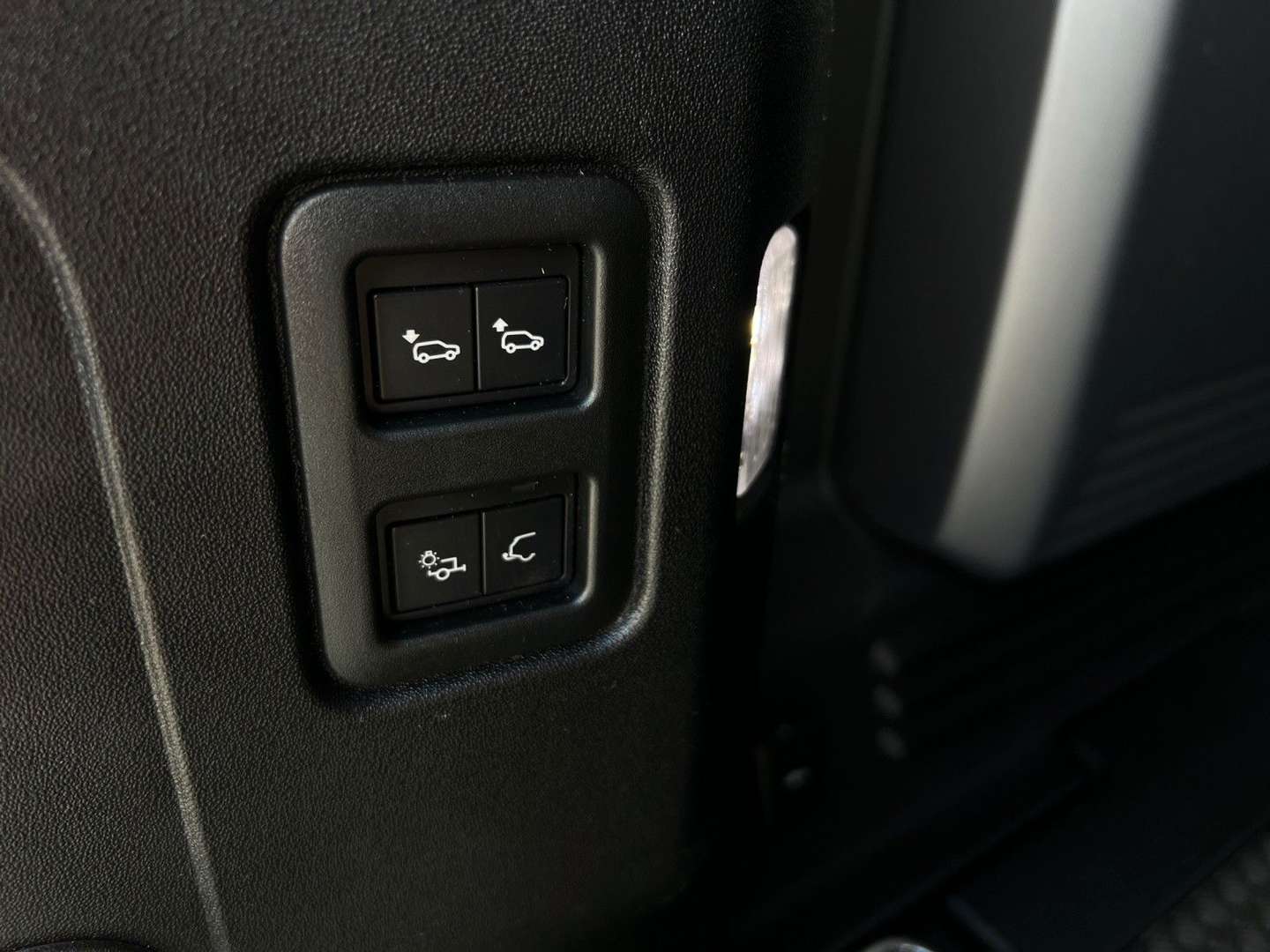 Land Rover Defender 110 HSE D240 - 2020 - Joinsteer - #28