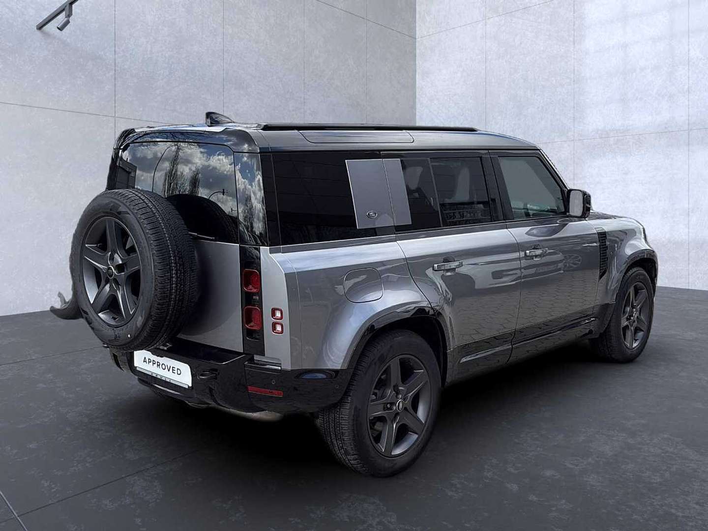 Land Rover Defender 110 D200 X-Dyn. SE AHK|BlackPano - 2024 - Joinsteer - #3