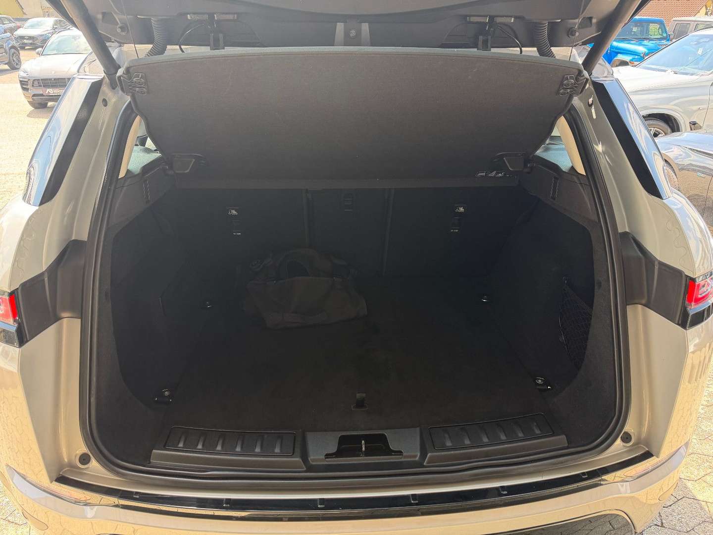 Land Rover Range Rover Evoque SE Hybrid PANO/MERIDIAN - 2022 - Joinsteer - #37