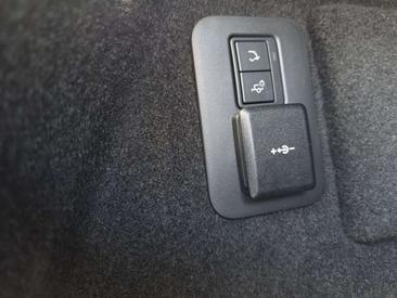 Land Rover Range Rover Evoque D200 Dynamic SE — photo 16