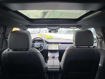 Land Rover Range Rover Evoque D200 Dynamic SE — photo 17