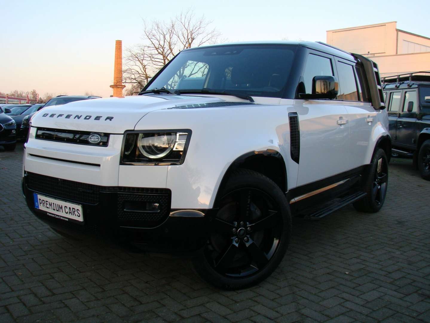 Land Rover Defender 110 HSE AWD Dynamic-X Pano 360ºSHZ AHK Merdian HUD - 2023 - Joinsteer - #2