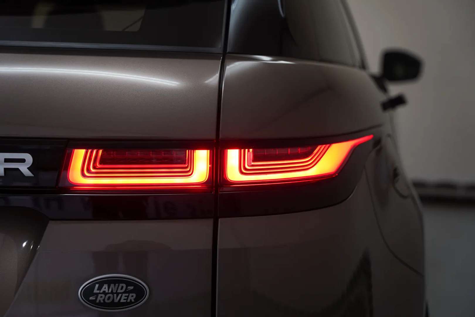 Land Rover Range Rover Evoque 1.5 P300e AWD LED Camera Lane-assist PDC - 2020 - Joinsteer - #29