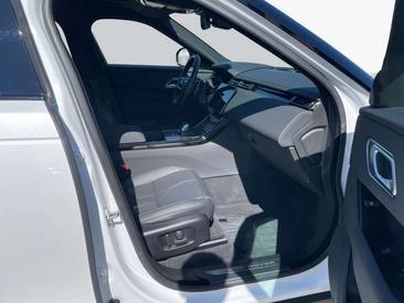 Land Rover Range Rover Velar D300 Dynamic SE — photo 3
