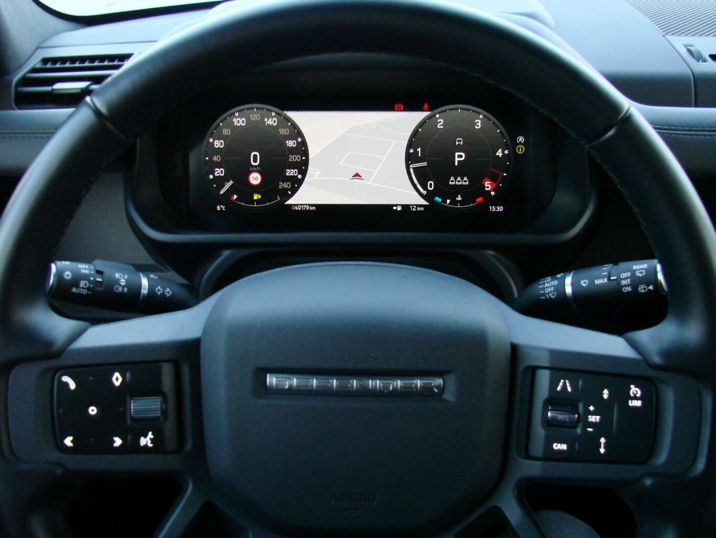 Land Rover Defender 110 HSE AWD Dynamic-X Pano 360ºSHZ AHK Merdian HUD - 2023 - Joinsteer - #10