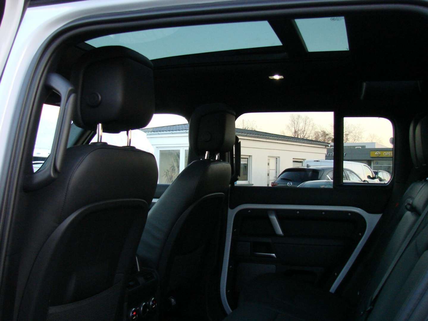 Land Rover Defender 110 HSE AWD Dynamic-X Pano 360ºSHZ AHK Merdian HUD - 2023 - Joinsteer - #16