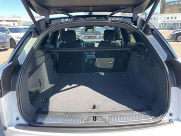 Land Rover Range Rover Velar D300 Dynamic SE — photo 33