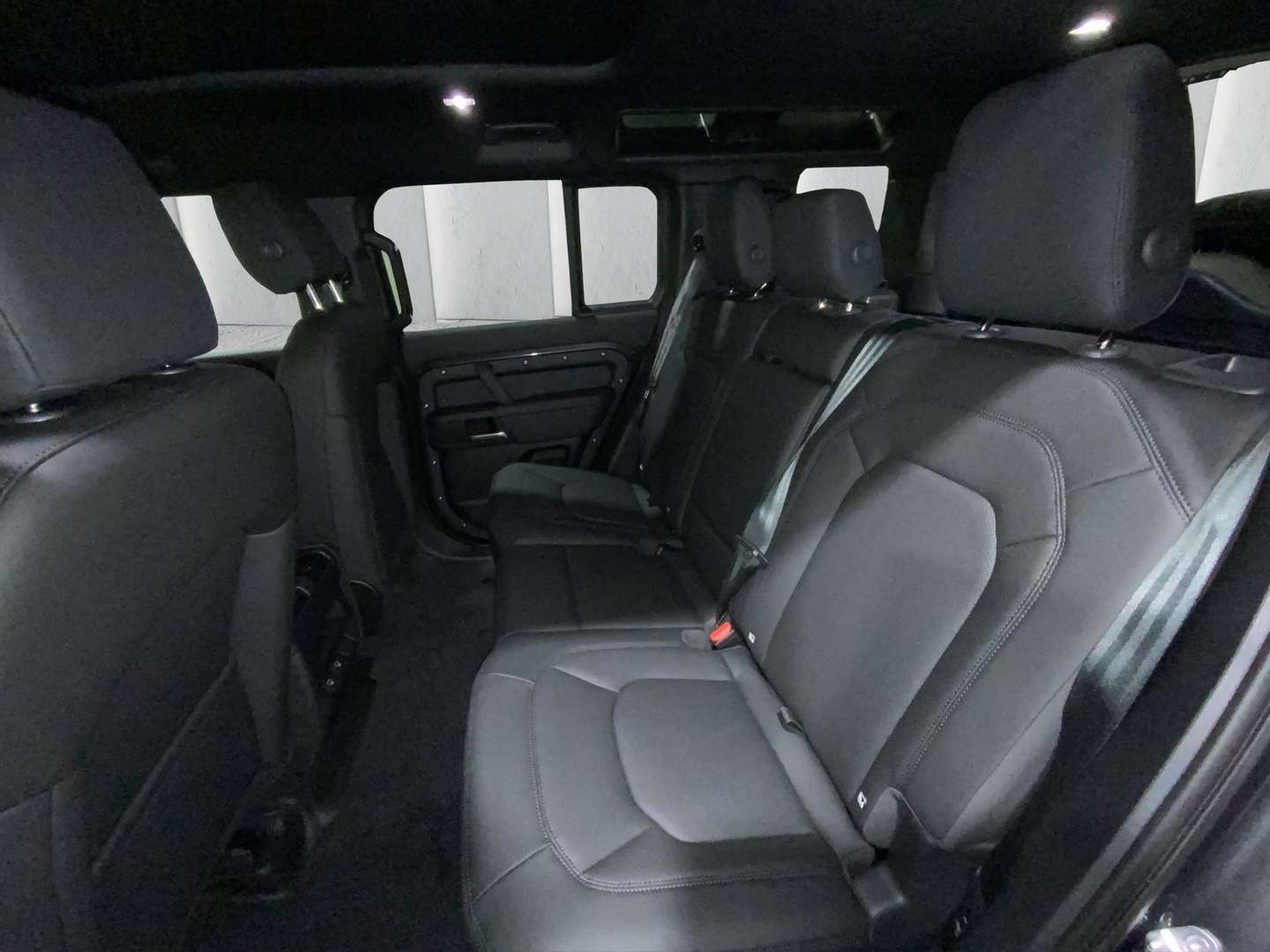 Land Rover Defender 110 X-Dynamic SE D300 MHEV - 2025 - Joinsteer - #8