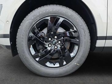 Land Rover Range Rover Evoque D200 S — photo 9