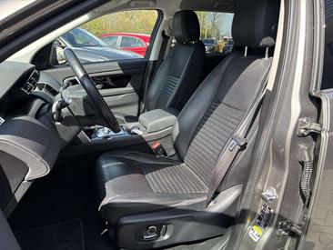 Land Rover Discovery Sport P300e 1.5 S — photo 5