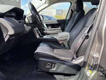 Land Rover Discovery Sport P300e 1.5 S — photo 6
