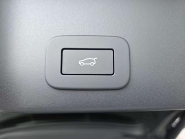 Land Rover Range Rover Evoque D200 S — photo 18
