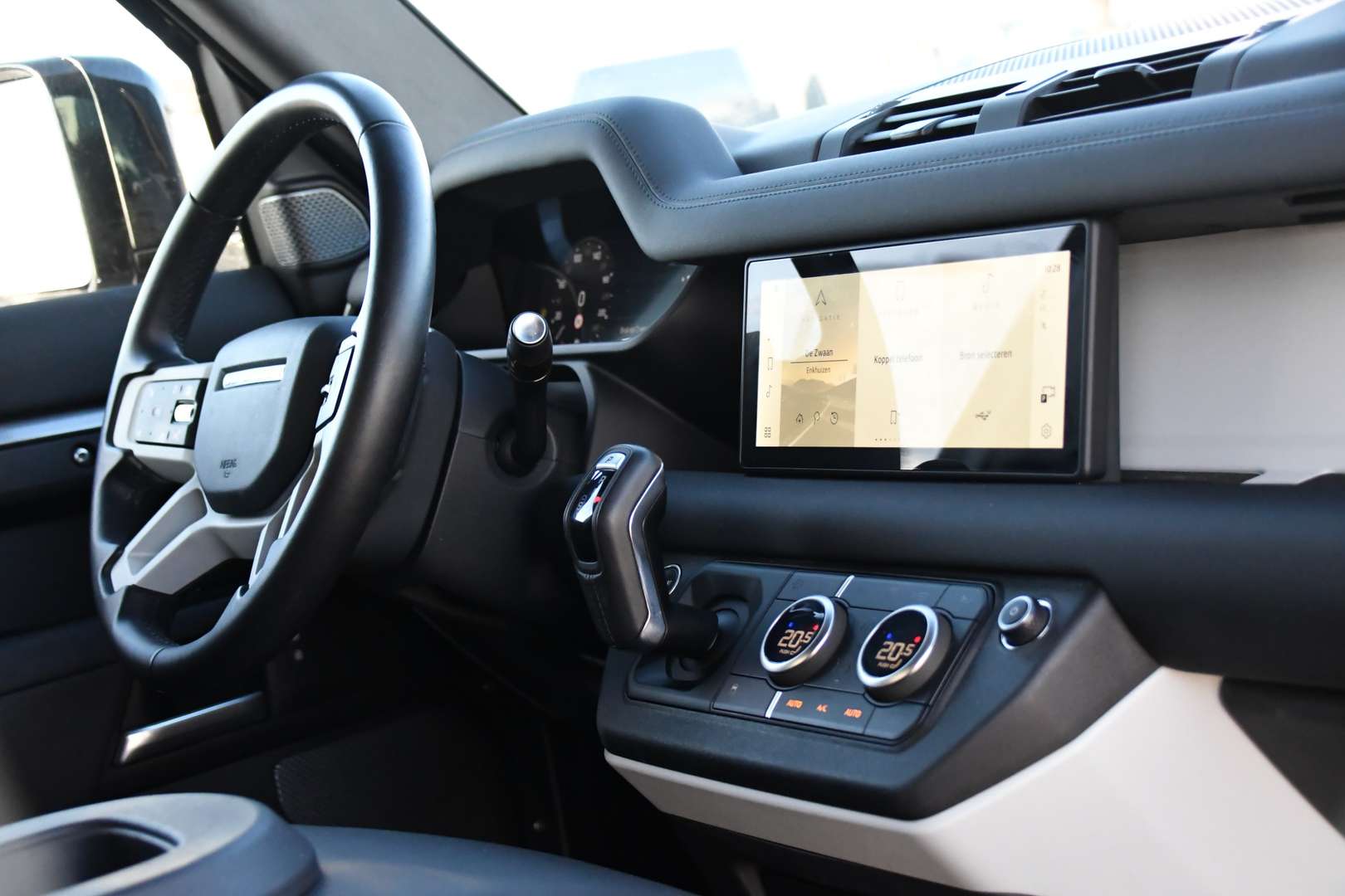 Land Rover Defender 110 S 3.0 D250 MHEV - 2024 - Joinsteer - #18
