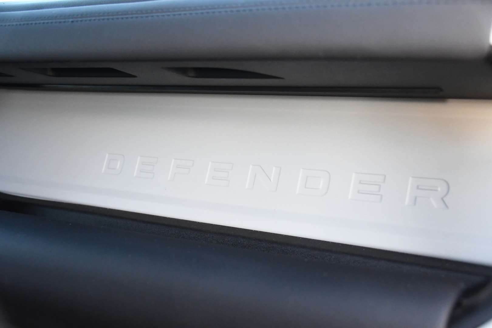 Land Rover Defender 110 S 3.0 D250 MHEV - 2024 - Joinsteer - #30