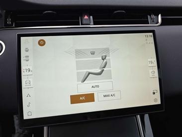 Land Rover Range Rover Evoque D200 S — photo 36