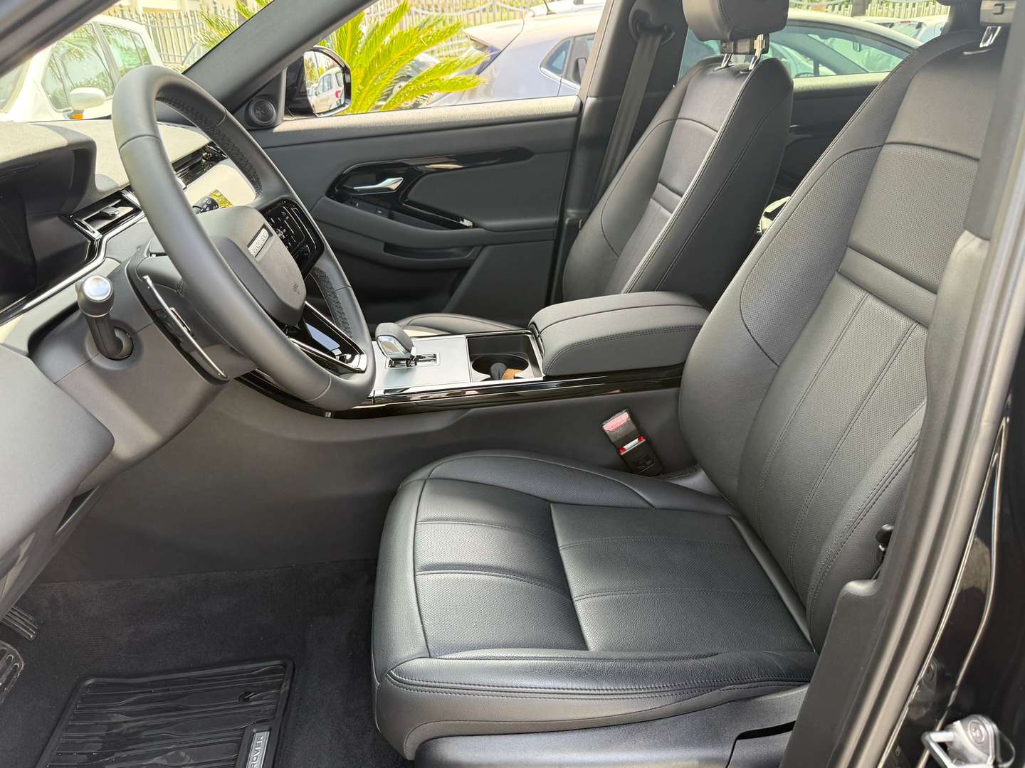 Land Rover Range Rover Evoque 2.0d I4 Mhev Dark Edition Awd 163cv Auto - 2025 - Joinsteer - #6