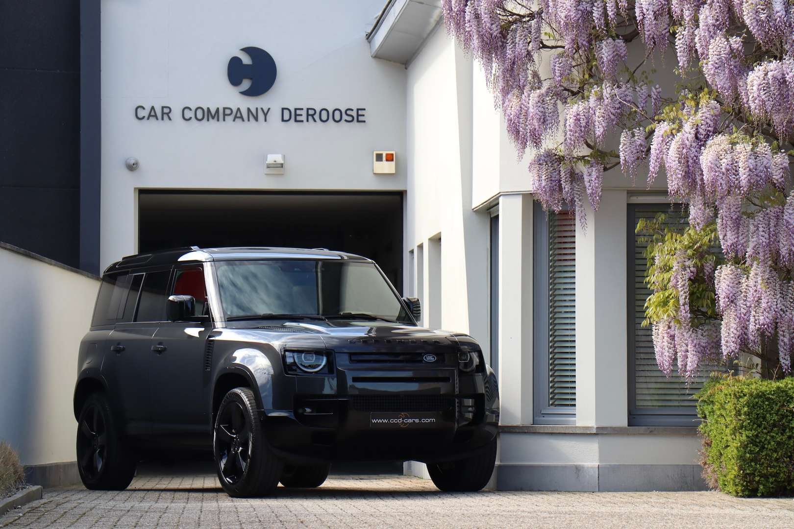 Land Rover Defender 110 X-Dynamic HSE P300e - 2026 - Joinsteer - #1