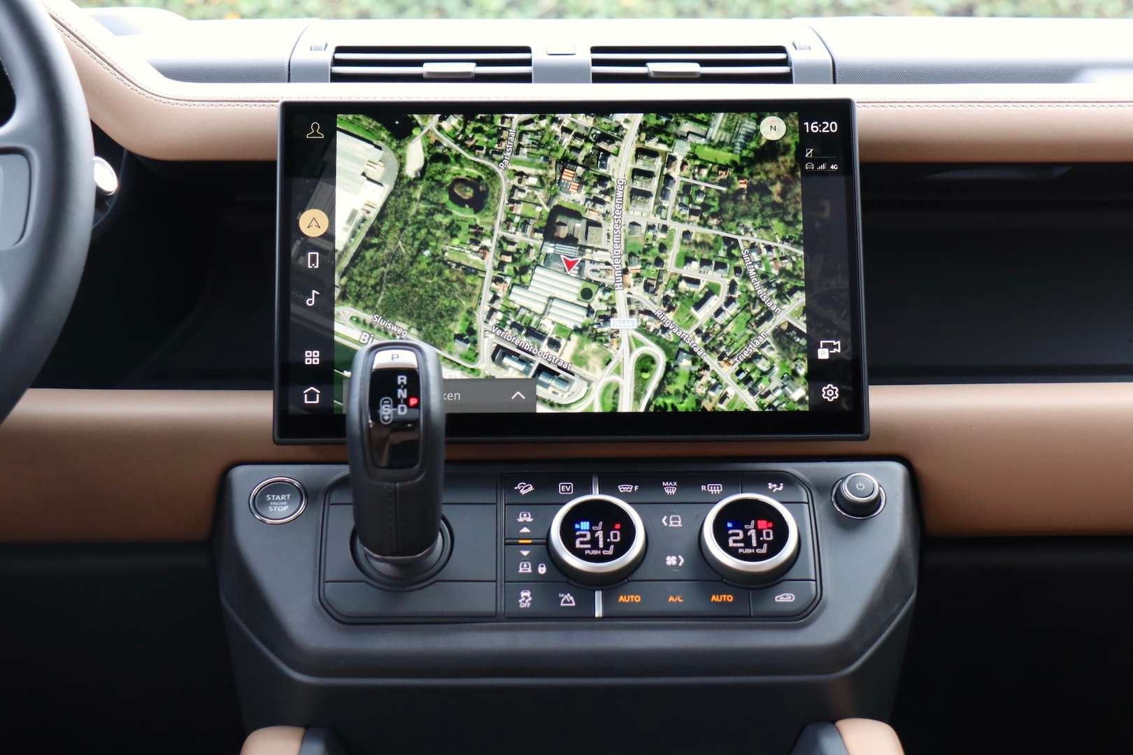 Land Rover Defender 110 X-Dynamic HSE P300e - 2026 - Joinsteer - #10