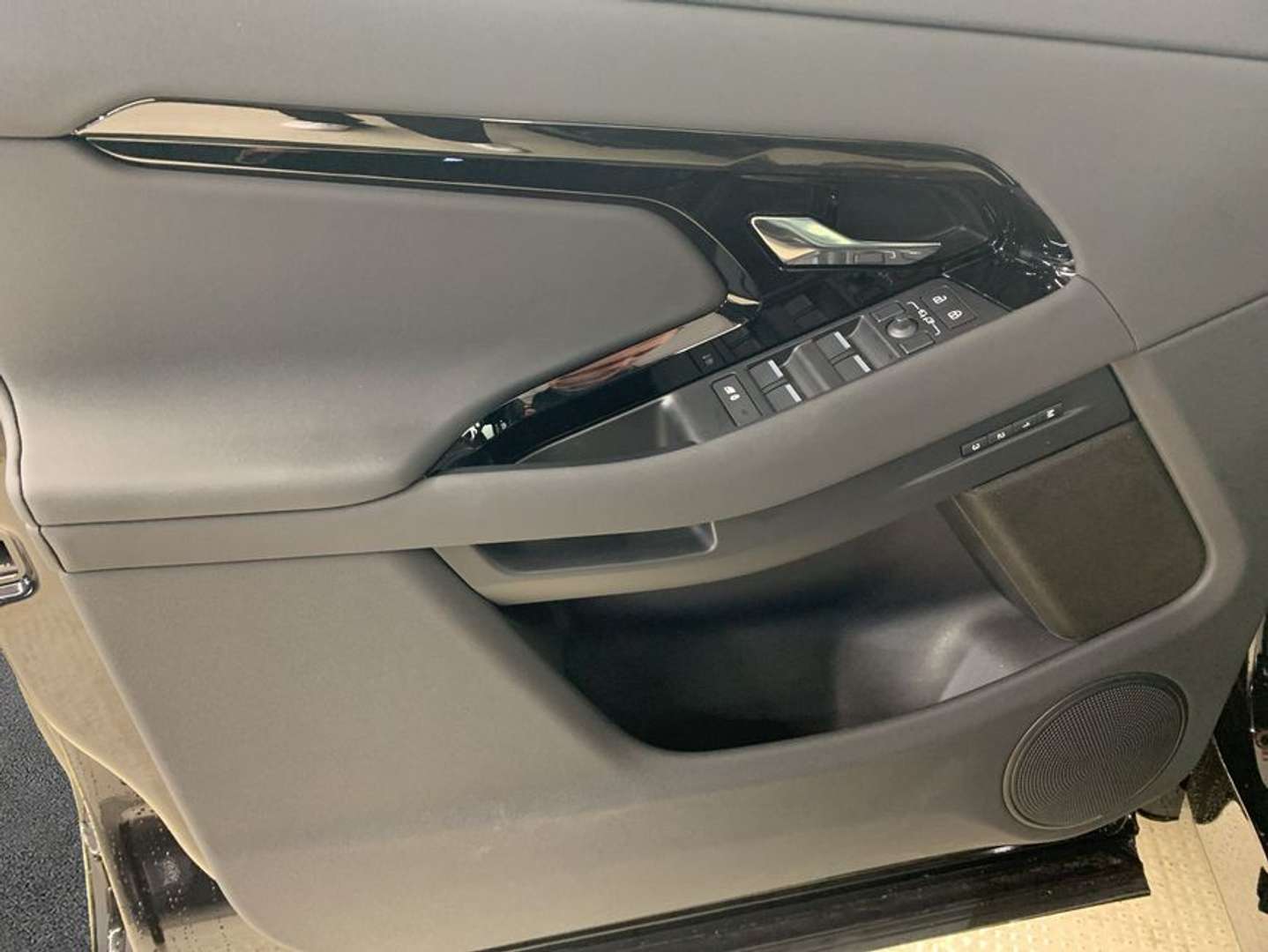 Land Rover Range Rover Evoque D165 Dynamic SE - 2026 - Joinsteer - #15