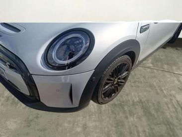 Mini Cooper SE Cooper SE — photo 6
