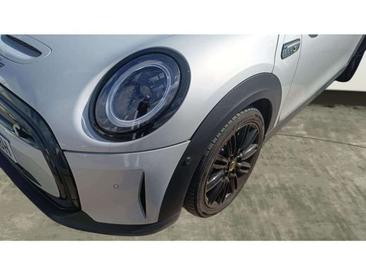 Mini Cooper SE Cooper SE — photo 10