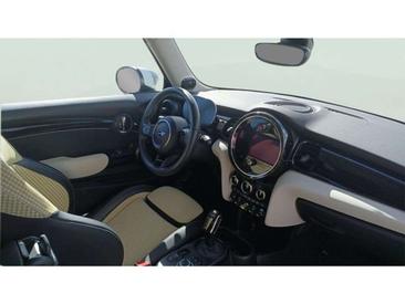 Mini Cooper SE Cooper SE — photo 11