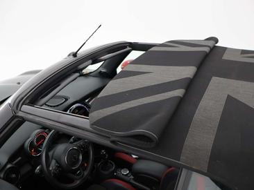 Mini Cabrio JCW John Cooper Works — photo 18