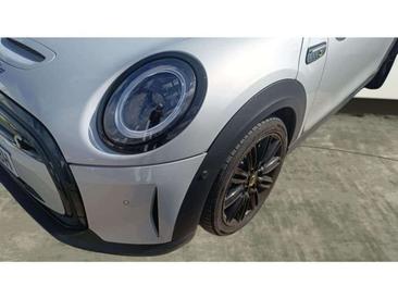 Mini Cooper SE Cooper SE — photo 15